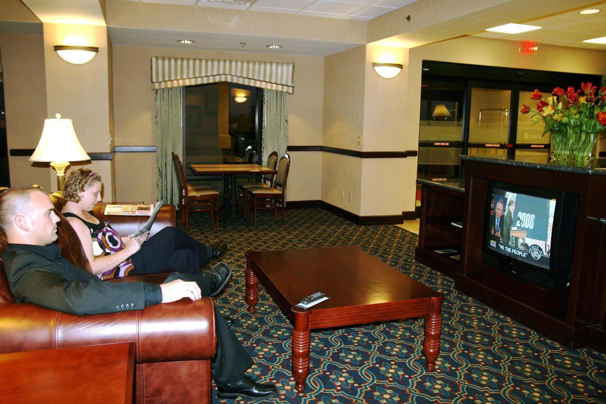 Hampton Inn Maysville Interior photo