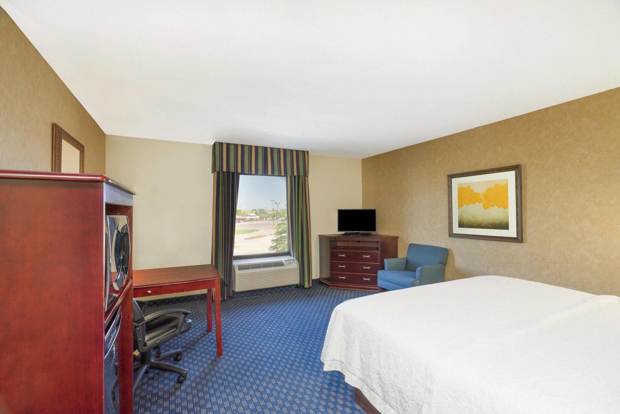 Hampton Inn Maysville Exterior photo