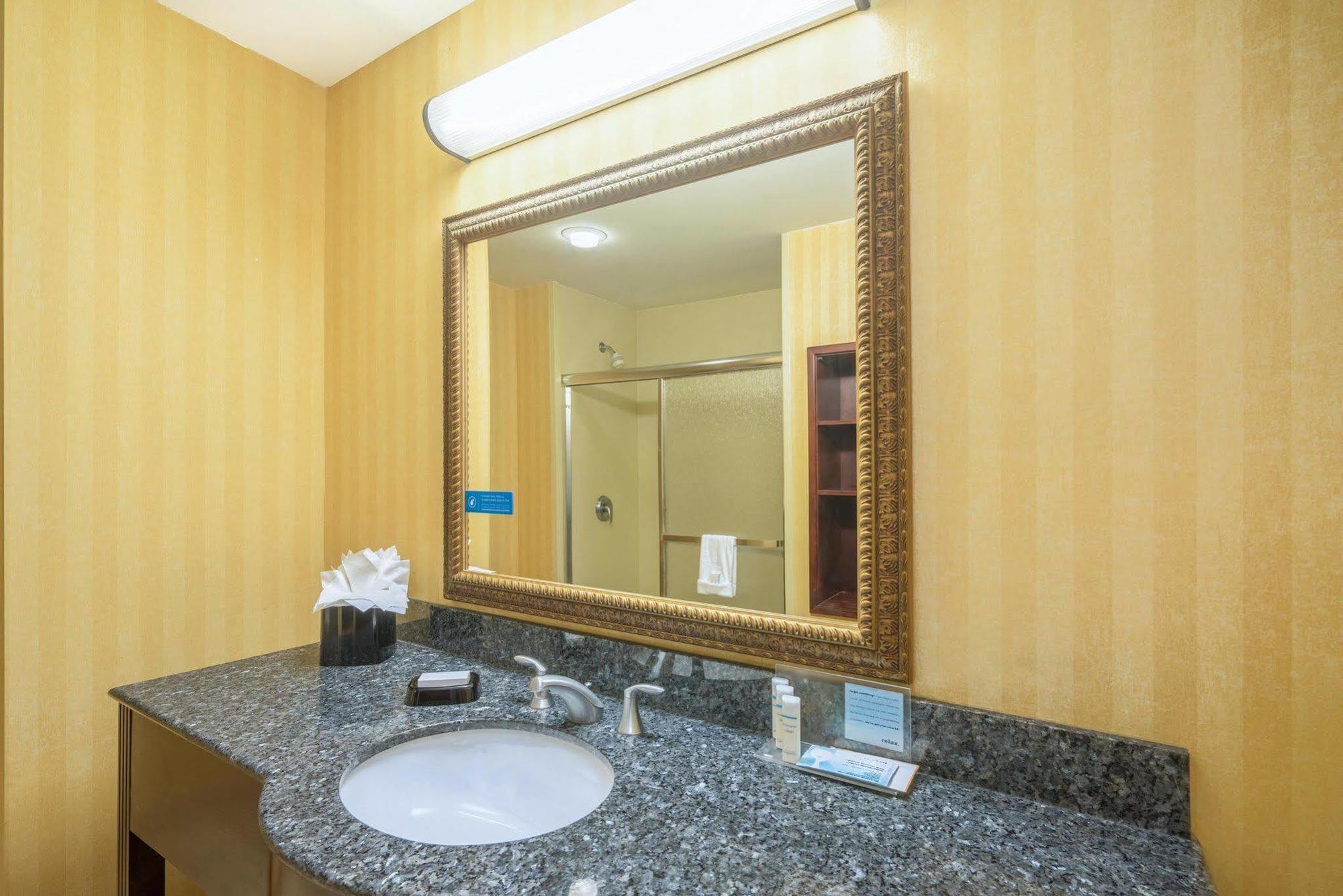 Hampton Inn Maysville Exterior photo